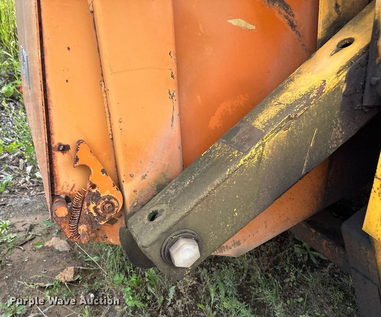 image for item DT6283 Elgin Pellican street sweeper