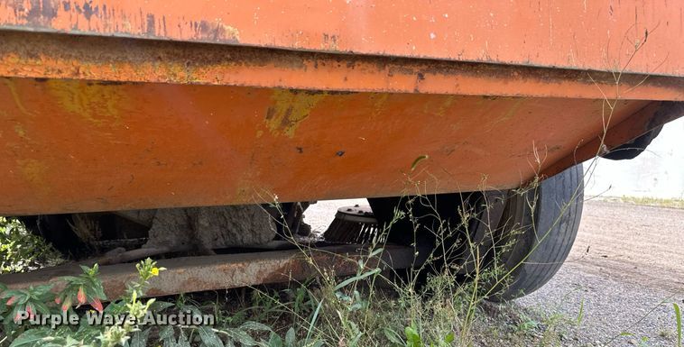 image for item DT6283 Elgin Pellican street sweeper