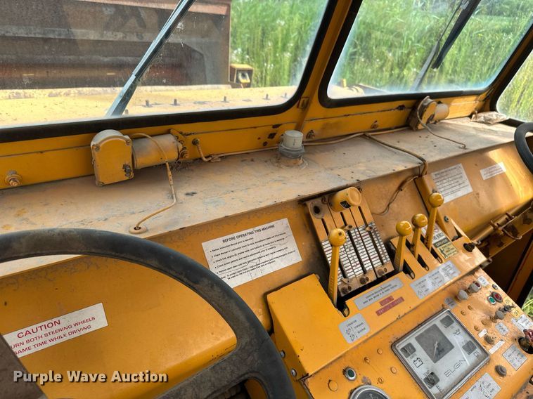 image for item DT6283 Elgin Pellican street sweeper