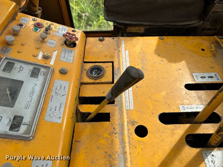 image for item DT6283 Elgin Pellican street sweeper