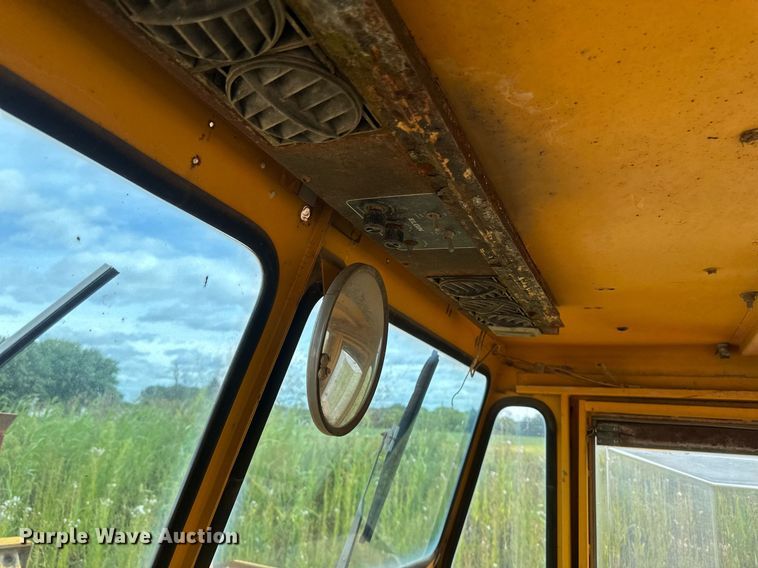 image for item DT6283 Elgin Pellican street sweeper