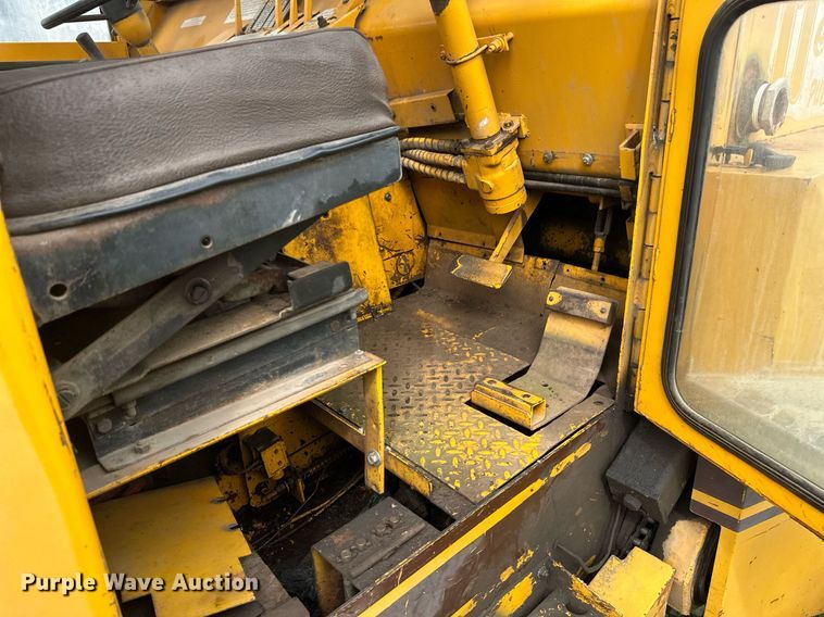 image for item DT6283 Elgin Pellican street sweeper