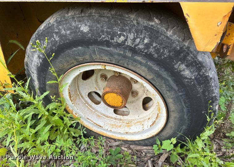 image for item DT6283 Elgin Pellican street sweeper