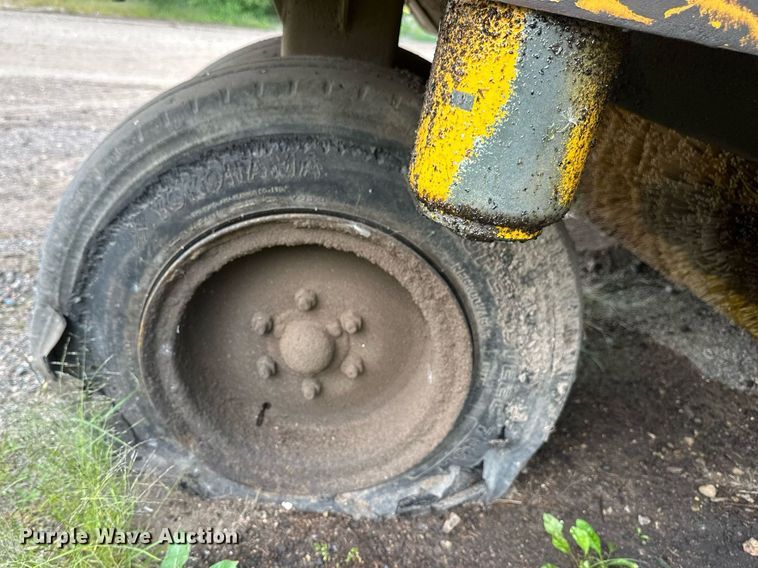 image for item DT6283 Elgin Pellican street sweeper