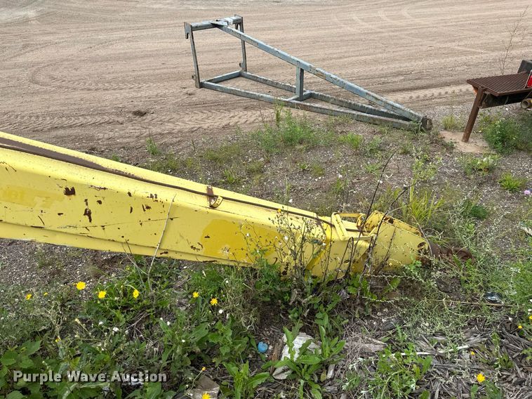 image for item DT6285 Truck mounted crane