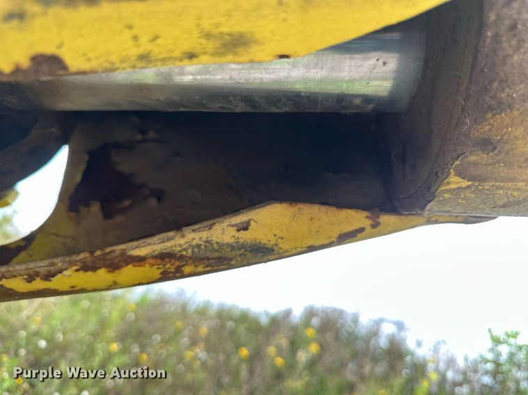 image for item DT6285 Truck mounted crane