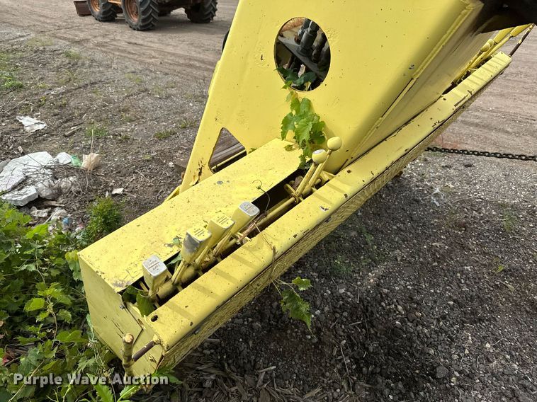 image for item DT6285 Truck mounted crane