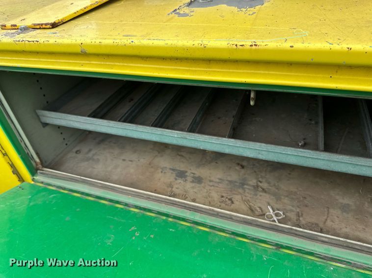 image for item DT6287 Knapheide utility bed