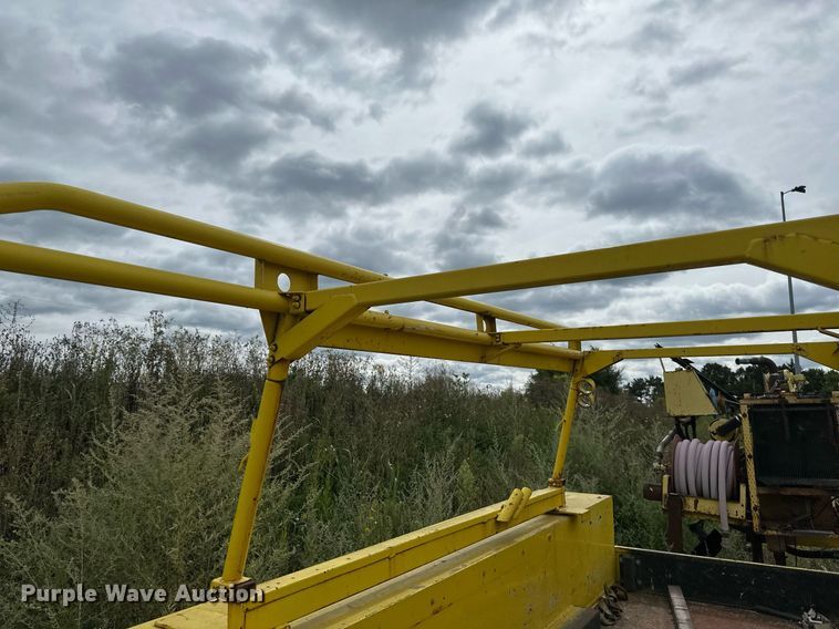 image for item DT6287 Knapheide utility bed