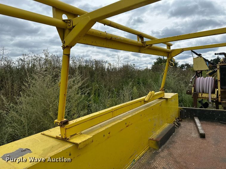 image for item DT6287 Knapheide utility bed