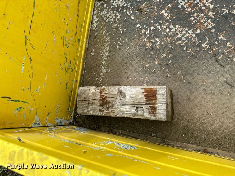 image for item DT6287 Knapheide utility bed