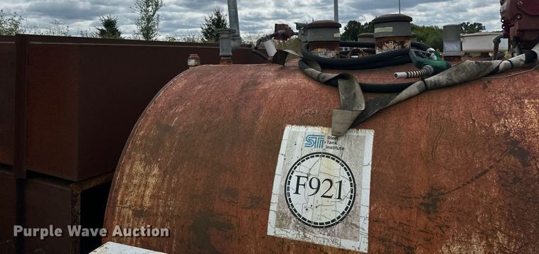 image for item DT6289 (6) fuel tanks