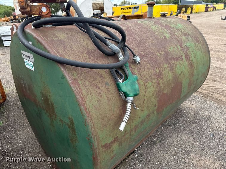 image for item DT6289 (6) fuel tanks