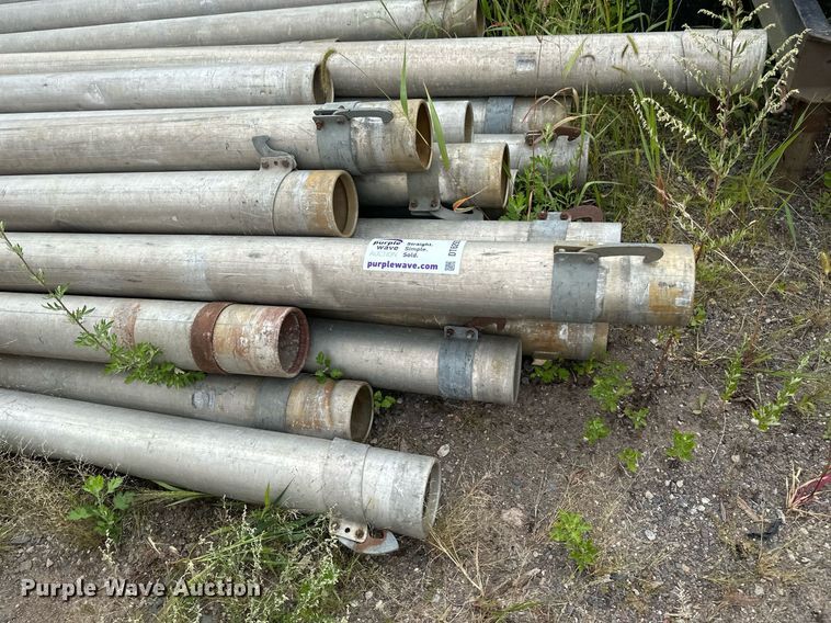 image for item DT6293 Approximately 28 pieces of pipe