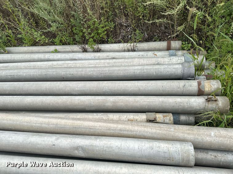 image for item DT6293 Approximately 28 pieces of pipe