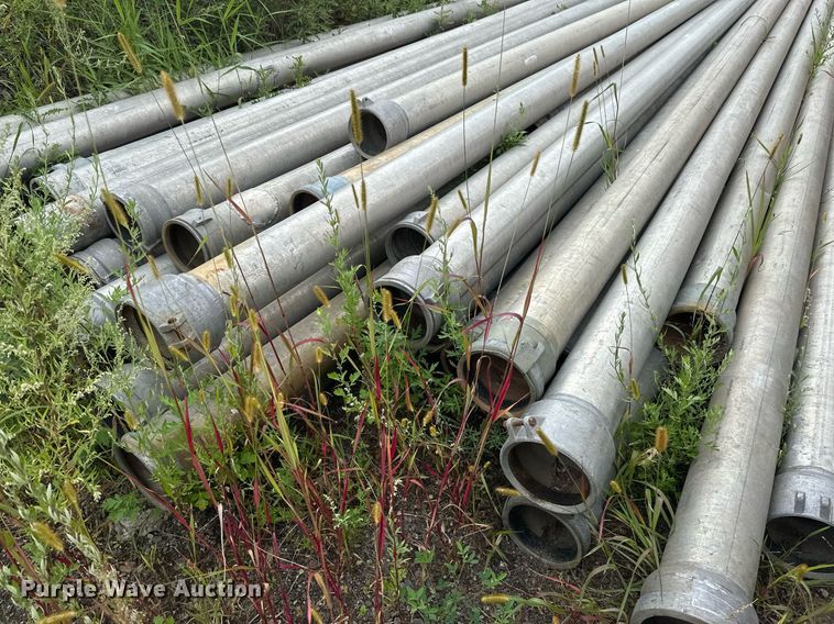 image for item DT6293 Approximately 28 pieces of pipe