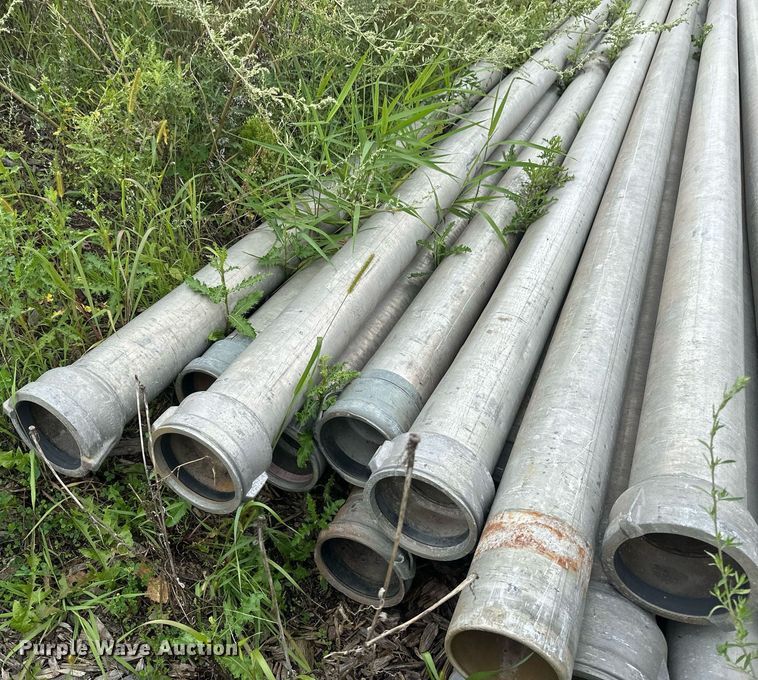 image for item DT6293 Approximately 28 pieces of pipe