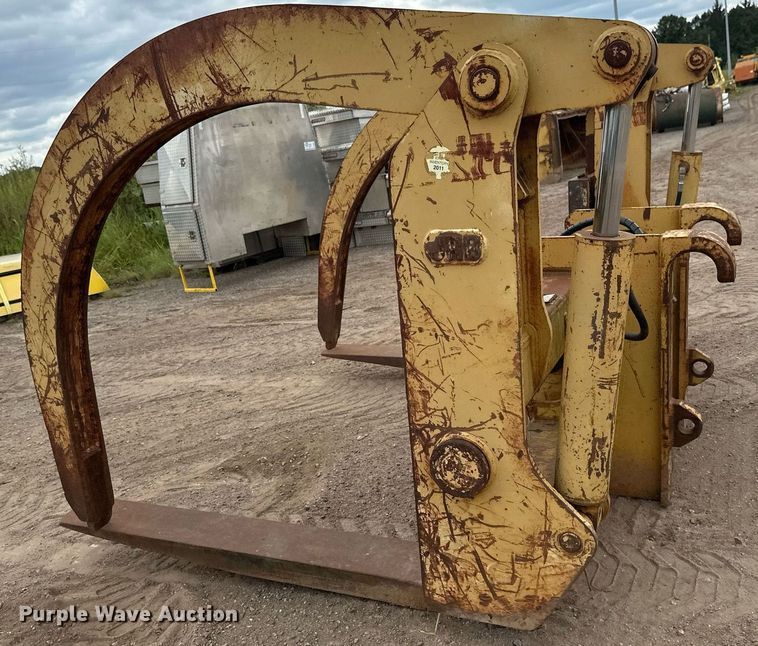 image for item DT6295 JRB wheel loader grapple forks