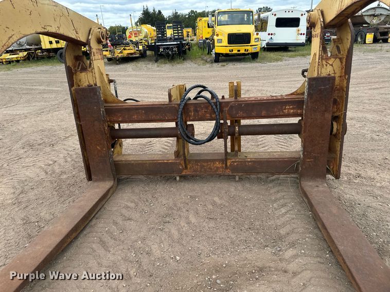 image for item DT6295 JRB wheel loader grapple forks