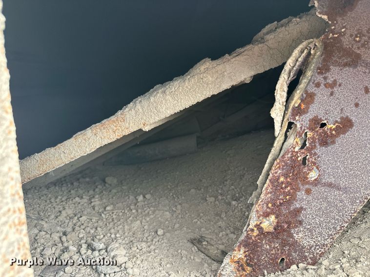 image for item DT6314 2006 International 4200 street sweeper truck