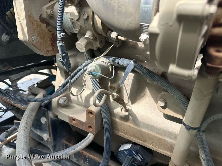 image for item DT6314 2006 International 4200 street sweeper truck