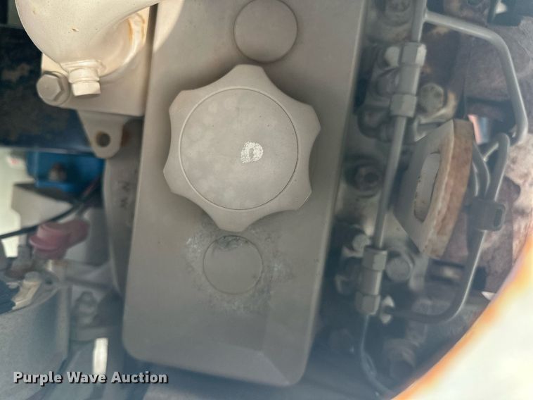 image for item DT6314 2006 International 4200 street sweeper truck