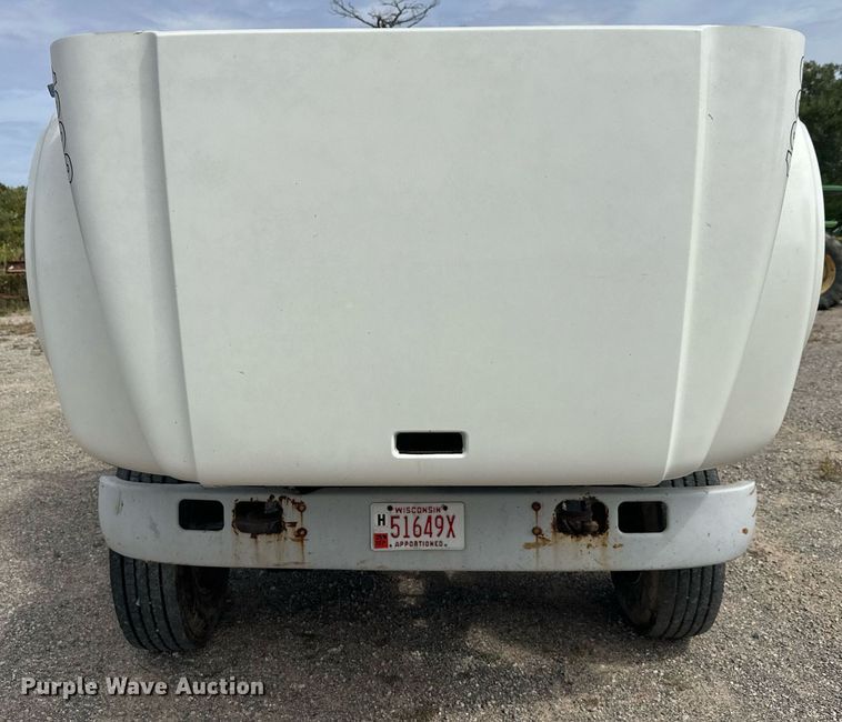 image for item DT6315 1998 International 4900 flatbed truck