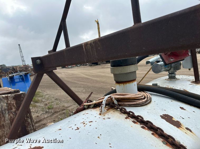 image for item DT6323 Fuel tank