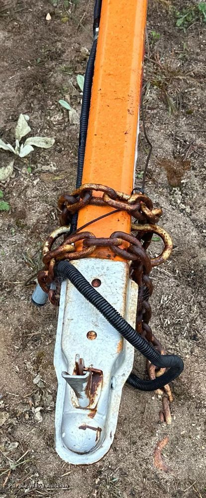 image for item DT6328 1998 American Signal message board trailer