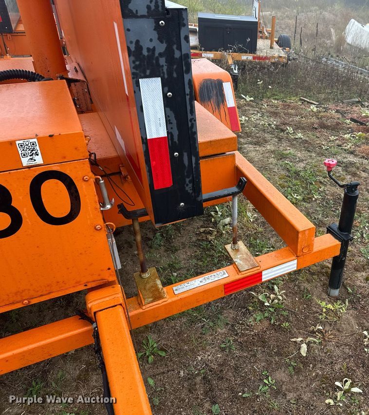 image for item DT6328 1998 American Signal message board trailer