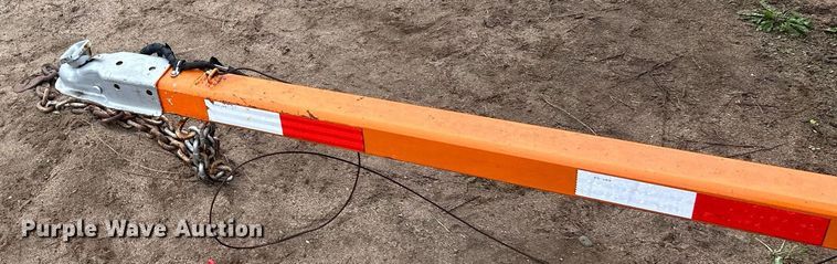 image for item DT6329 2000 American Signal message board trailer