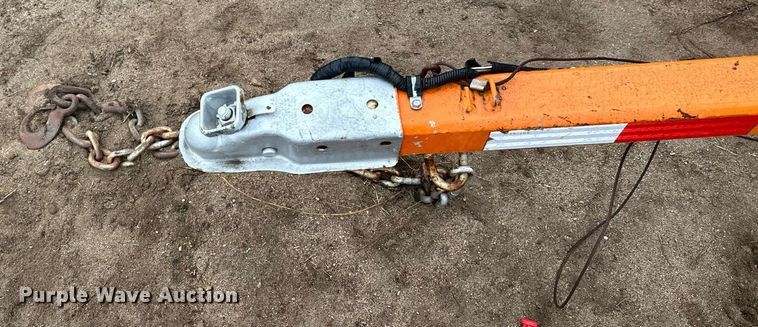 image for item DT6329 2000 American Signal message board trailer