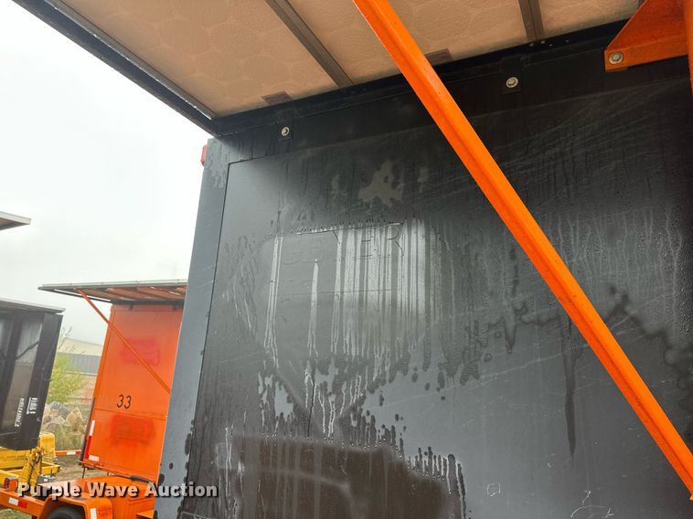 image for item DT6330 1998 American Signal message board trailer