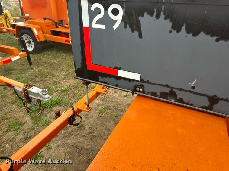 image for item DT6330 1998 American Signal message board trailer