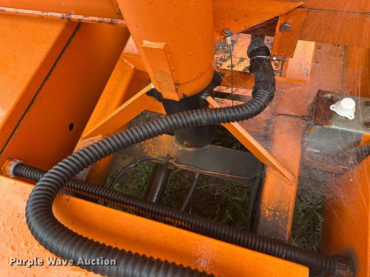 image for item DT6332 American Signal message board trailer