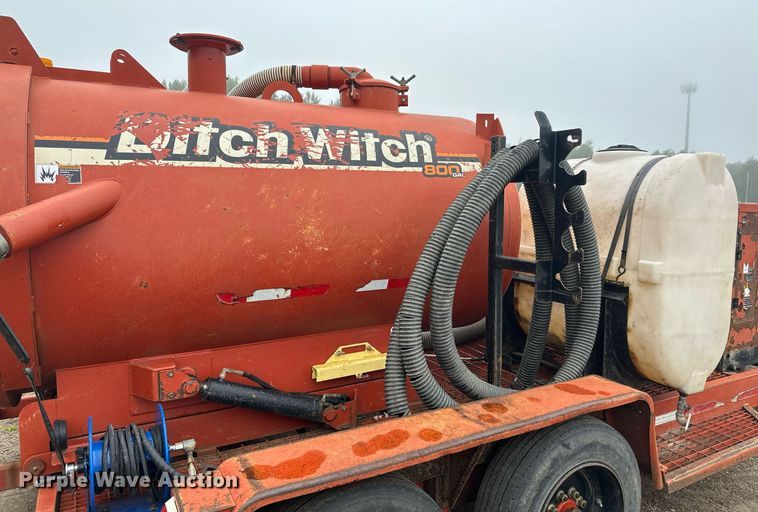 image for item DT6338 2010 Ditch Witch  FX30 vacuum excavator