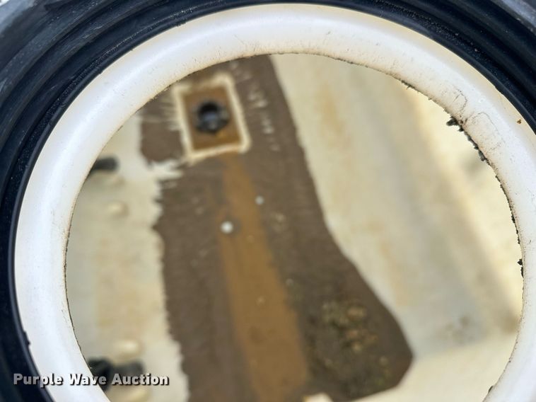 image for item DT6339 2004 Vermeer ST750A mud mixer