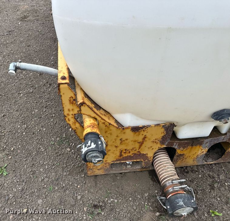 image for item DT6339 2004 Vermeer ST750A mud mixer