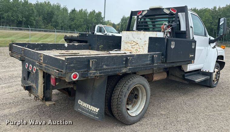 image for item DT6341 2009 Chevrolet C4500 flatbed truck