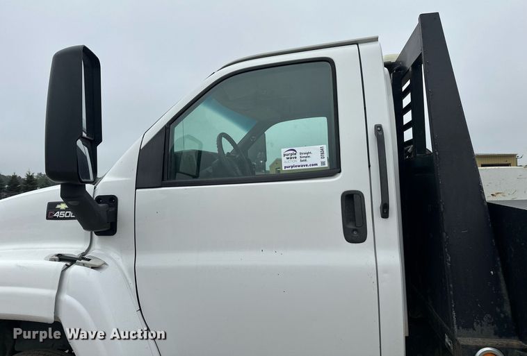 image for item DT6341 2009 Chevrolet C4500 flatbed truck