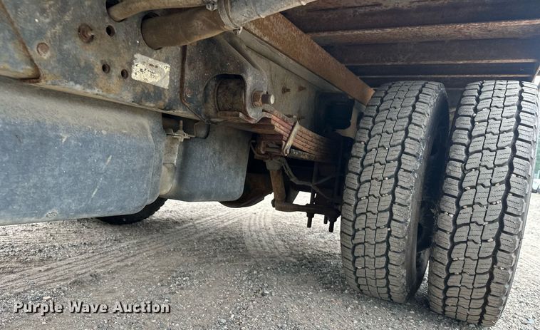 image for item DT6341 2009 Chevrolet C4500 flatbed truck