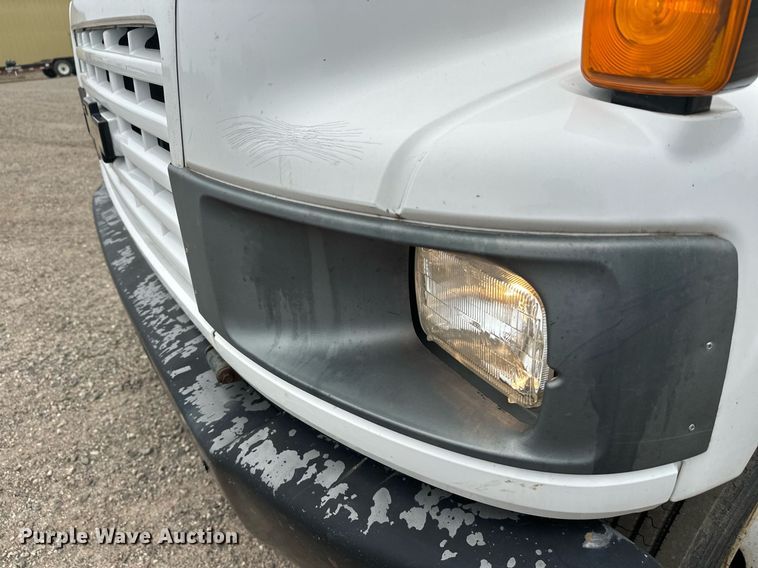 image for item DT6341 2009 Chevrolet C4500 flatbed truck