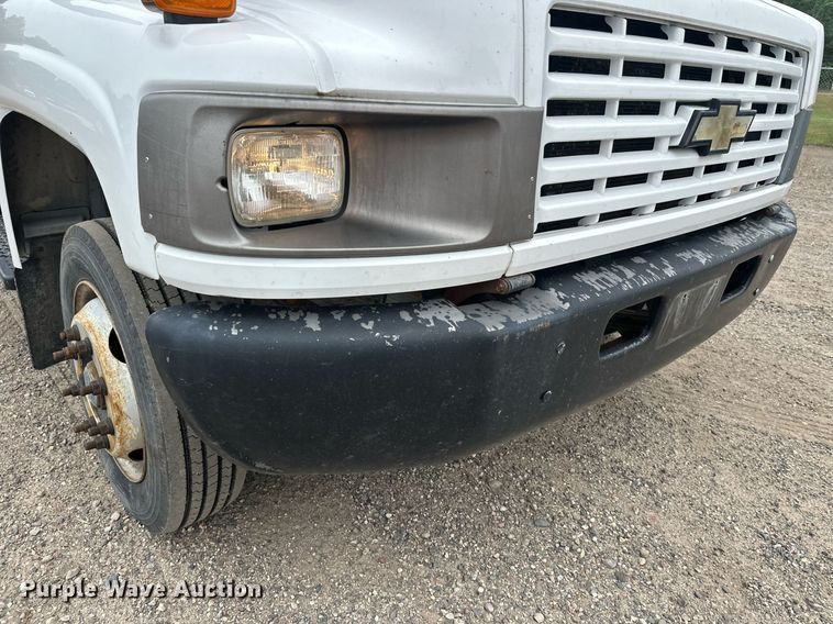 image for item DT6341 2009 Chevrolet C4500 flatbed truck