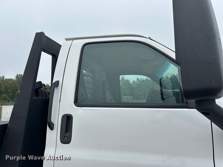 image for item DT6341 2009 Chevrolet C4500 flatbed truck