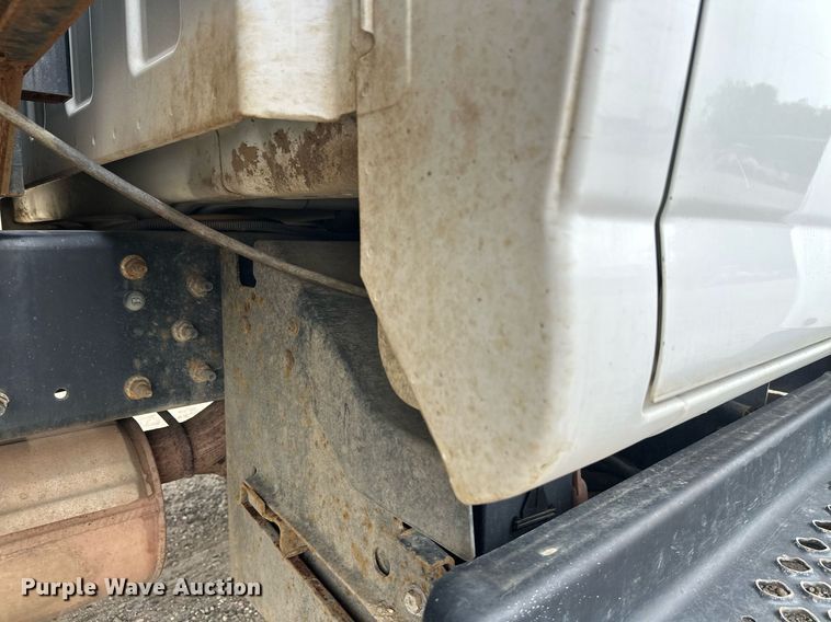 image for item DT6341 2009 Chevrolet C4500 flatbed truck