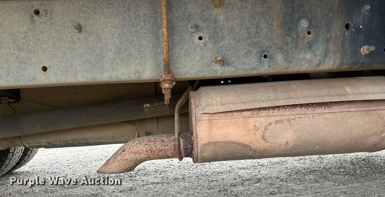 image for item DT6341 2009 Chevrolet C4500 flatbed truck