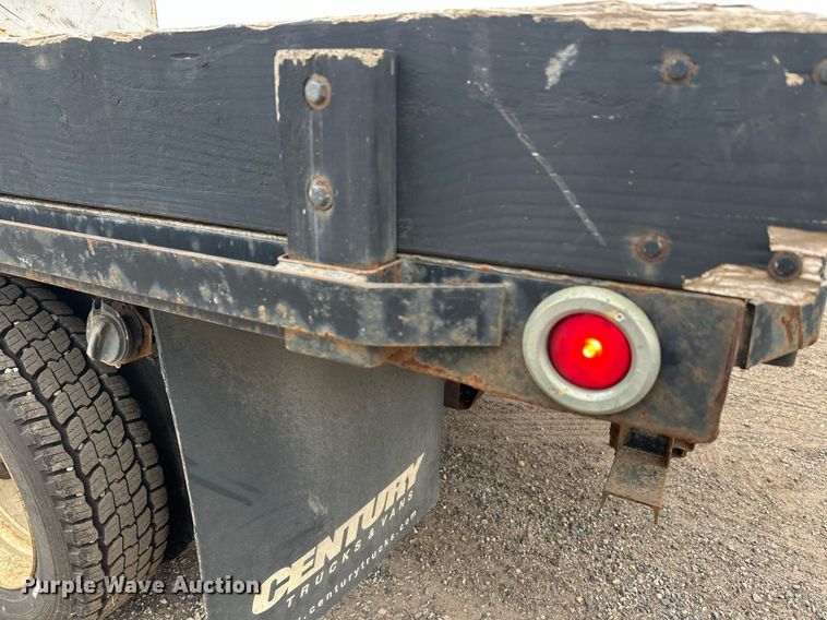 image for item DT6341 2009 Chevrolet C4500 flatbed truck