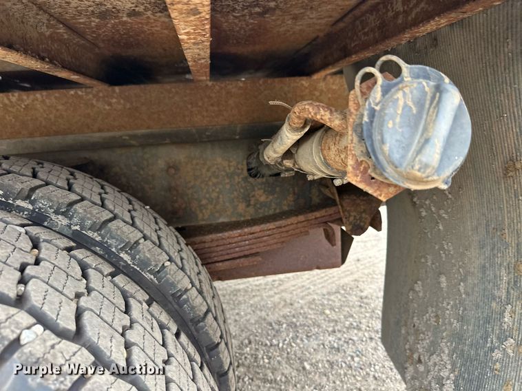 image for item DT6341 2009 Chevrolet C4500 flatbed truck