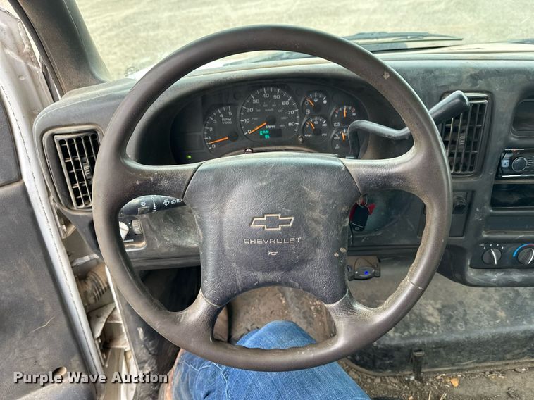 image for item DT6341 2009 Chevrolet C4500 flatbed truck