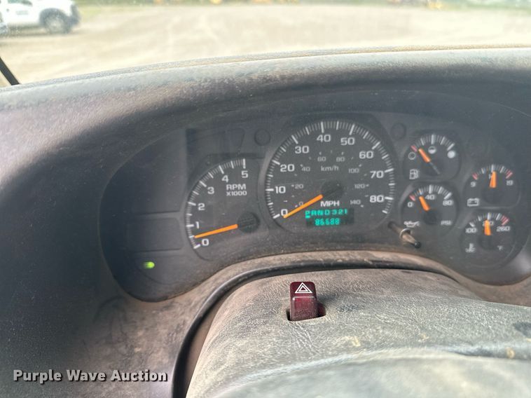 image for item DT6341 2009 Chevrolet C4500 flatbed truck